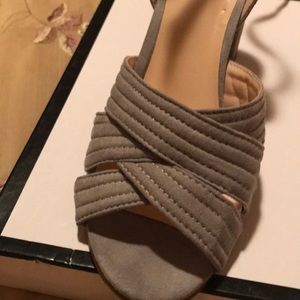 9.5 Nine West dress shoe